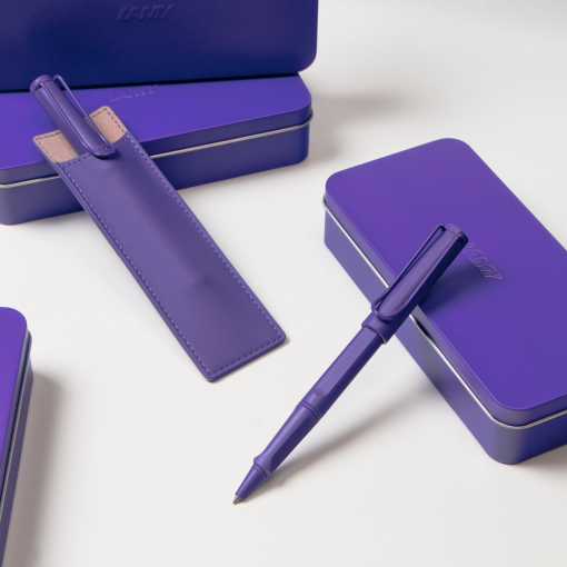 LAMY SAFARI 狩獵者系列 CANDY 限量 鋼珠筆 筆套鐵禮盒 – 紫羅蘭
